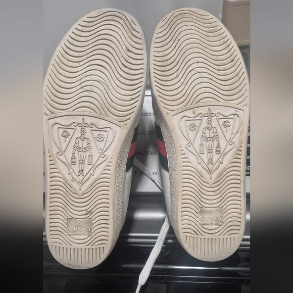 Gucci Embroidered Sneakers – Size 36 – Worn Leather, Embroidery Intact - Picture 6 of 9